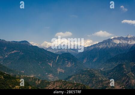 Beautiful view of the Kangchenjunga massif on a fairly clear winter morning from Pelling, Sikkim, India Stock Photo
