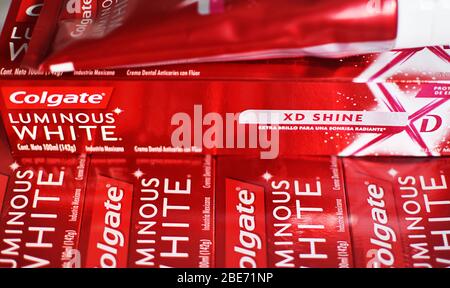 colgate luminous white product photography Stock Photo
