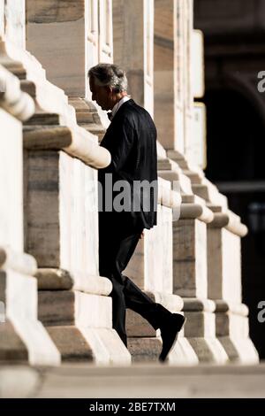 Andrea Bocelli during Andrea Bocelli at the Duomo Cathedral, Duomo , Milano, Italy, 12 Apr 2020 Stock Photo