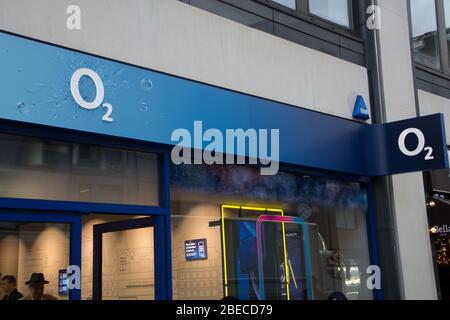 London- 02 Mobile phones store logo, a British telecommunications ...