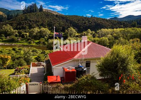 The former station building at Parera,  now a private home, on the former Central Otago line now run by Dunedin Railways. Otago, South Island, New Zea Stock Photo