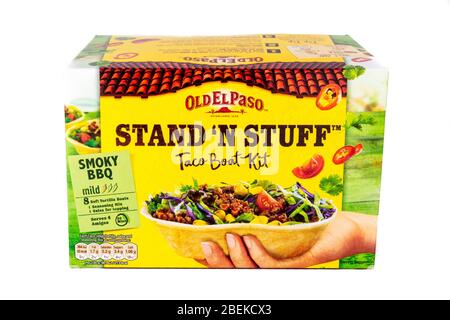 https://l450v.alamy.com/450v/2bekcx3/old-el-paso-stand-n-stuff-taco-boat-kit-old-el-paso-dinner-kit-old-el-paso-taco-kit-stand-n-stuff-taco-kit-old-el-paso-mexican-food-kit-tacos-2bekcx3.jpg