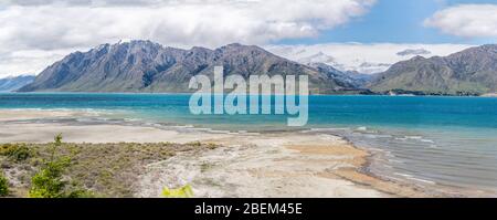 Lake Hawea in South Island New Zealand Stock Photo - Alamy