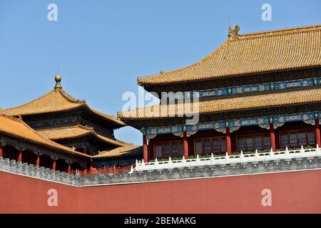 Hall of Supreme Harmony (detail of the yellow roof tiles), Forbidden City. Beijing, China Stock Photo