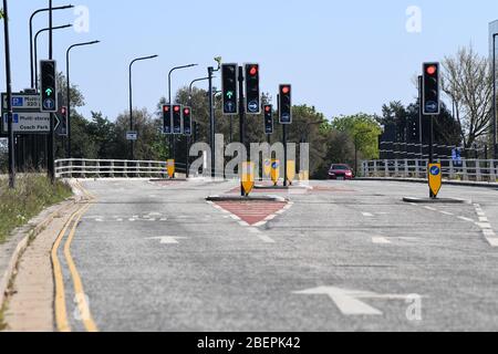 Milton Keynes Centre MK shops entrance civic offices library Stock Photo