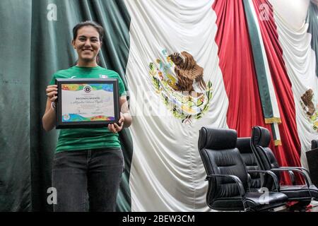 ALEJANDRO VALENCIA. Hermosillo, Sonora 20-Sept- 2016.- Entregan Dip. Jorge Luis Márquez Cazares Presidente del Congreso del Estado de Sonora y Dip José Luis Castillo Godínez Presidente de la Comisión del Deporte reconocimientos a atletas sonorenses que participaron en Juegos Olímpicos de Río 2016, Eva Alicia Gurrola Ortíz y Mónica Patricia Domínguez Lara en levantamiento de Pesas; Alejandra Valencia Trujillo en Tiro con Arco Individual; Samuel Córdoba Arvizu en Voleibol de Sala; César Jasib Montes Castro en Futbol y Edgar Rivera Morales en Salto de Altura Atletismo. CreditoFoto:© Pablo De La R Stock Photo