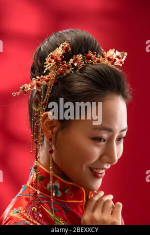A beautiful Chinese bride features Stock Photo