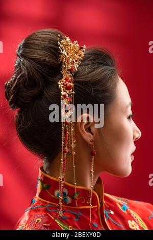 A beautiful Chinese bride features Stock Photo