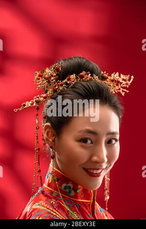 A beautiful Chinese bride features Stock Photo