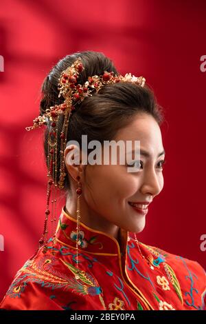 A beautiful Chinese bride features Stock Photo