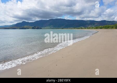 Sandy beach shore in New Caledonia, West coast of Grande-Terre island near Bourail, Oceania Stock Photo