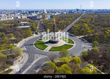 Berlin, Germany. 10th Apr, 2020. There is little traffic on the big star. (to dpa 'Does the Corona pandemic make our air cleaner?') Credit: Christophe Gateau/dpa/Alamy Live News Stock Photo