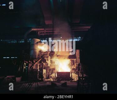 1992, Steel production in a Sheffield Steel Works, South Yorkshire, Northern England, UK Stock Photo