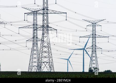 Power lines and wind turbines, 89 East in Minto County, Ontario, Canada Stock Photo