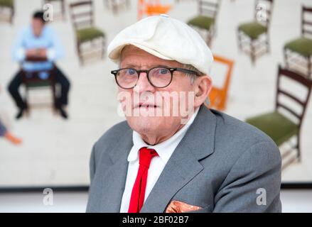 Artist, printmaker, designer and photographer, David Hockney in an art gallery in Mayfair. He is considered one of the most influential painters ever. Stock Photo