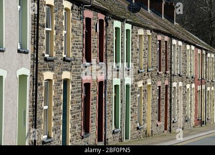 Stone terraced houses in Penrhiwceiber, South Wales Stock Photo