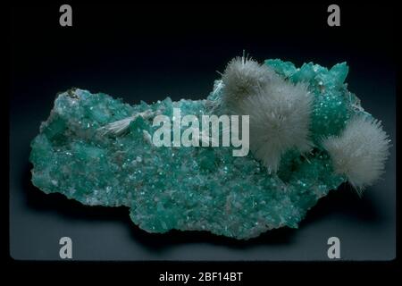 Photograph of mesolite with apophyllite (145166) from the National Mineral Collection Stock Photo