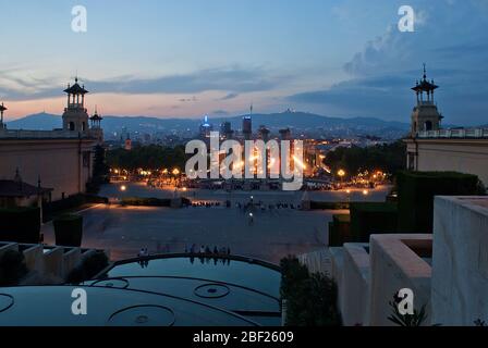 Glow Towers Magic Fountain Fountains Barcelona City Skyline Dusk Sunset Lights The Four Columns Montjuic, Barcelona, Spain Stock Photo