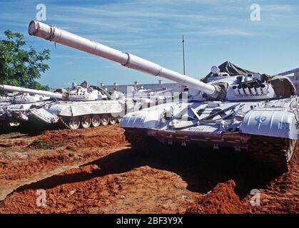 1993 - United Nations tanks at the Belgian compound in Kismayo, Somalia.  The UN forces are in Somalia in support of Operation CONTINUE HOPE.  Front view of a T-72 main battle tank with UN  markings.