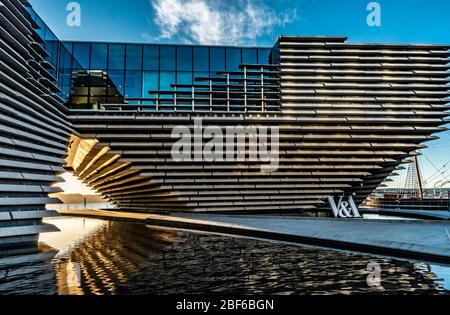 V & A Museum, Discovery Point, Dundee Stock Photo