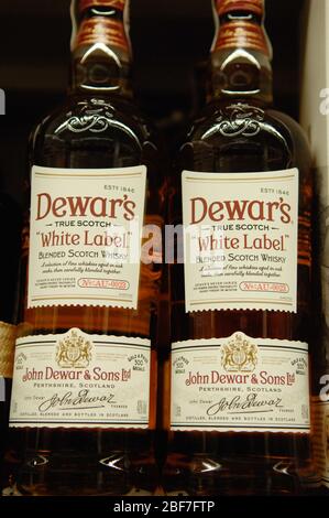 Dewar's,white label,blended scotch whisky Stock Photo