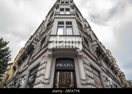 Prada bucharest discount