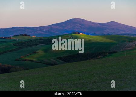 Abendstimmung in der Chrete, Toskana, Italien Stock Photo
