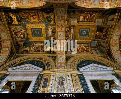 Colourful decoration in the Raphael Loggias, State hermitage Museum, Winter Palace, St Petersburg, Russian Federation