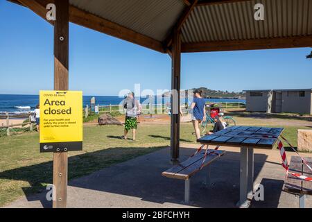 Sydney, Australia. Saturday 18th  April 2020. Mona Vale beach on Sydney's northern beaches is one of the city's beaches that remains open but residents are only able to access the beach for the purpose of taking exercise. Picnic and barbeque areas at the beach are closed due to COVID-19 pandemic..Credit Martin Berry/Alamy Live News Stock Photo