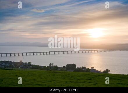 River tay and Tay Rail Bridge at Sunset, Dundee Stock Photo
