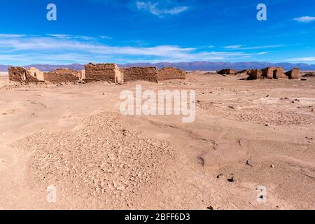 Abendoned and decayed village of Huaira Huasi on N52 at Salar Olaroz, high-altitude Andes, Northwest Argentina, Latin America Stock Photo