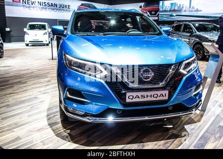 All new nissan qashqai hi-res stock photography and images - Page 3 - Alamy