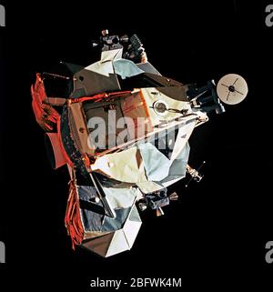 (14 Dec. 1972) --- This 70mm view of the Lunar Module (LM) 'Challenger' in lunar orbit before rendezvous with the Apollo 17 Command and Service Modules (CSM). Stock Photo