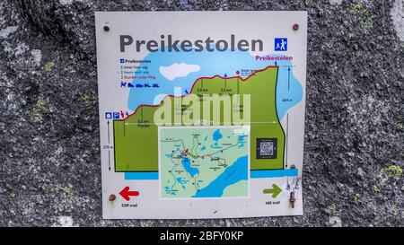 Norway, in the summer, walk till this famous stone, Preikestolen in the South of the country Stock Photo