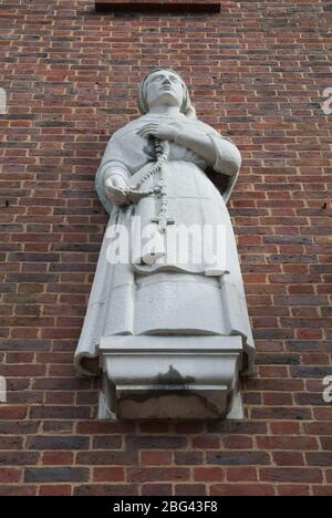 Brick 1960s Church Architecture Catholic Church of St. Bernadette, 160 Long Lane, Hillingdon, Uxbridge UB10 0EH by T. G. B. Scott Stock Photo