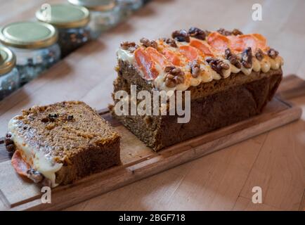 Carrot cake at the Hall cafe in Lancaster, owned by Atkinsons coffee roasters and tea merchants Stock Photo