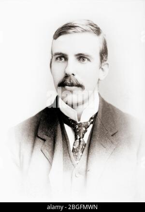 Ernest RUTHERFORD (1871-1937) New Zealand atomic physicist, Nobel prize ...