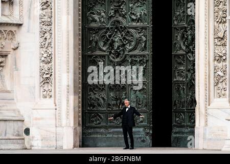 andrea bocelli during Andrea Bocelli at the Duomo Cathedral, Music Concert, Duomo Milano, Milan, Italy, April 12 2020 Stock Photo