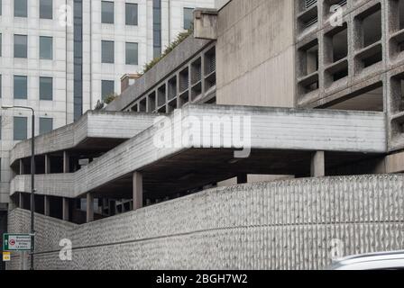 1960s Brutalist Architecture Reinforced Concrete Brutalism Minories Car Park 1 Shorter Street, Tower, London E1 8LP Stock Photo