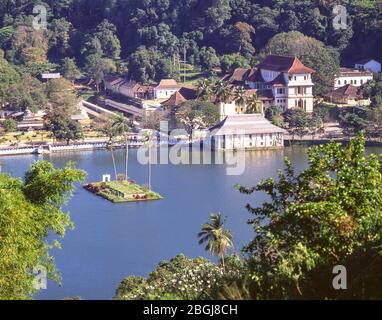 Temple Of The Tooth over Kandy Lake, Kandy, Central Province, Sri Lanka Stock Photo