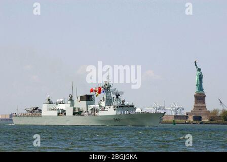 HMCS St. John's (FFH 340). Stock Photo