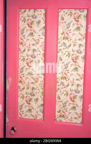 Laura Ashley Wallpaper Stock Photo Alamy