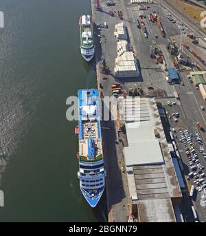 Aerial photo of cruise ships at Cape Town Cruise Terminal Stock Photo