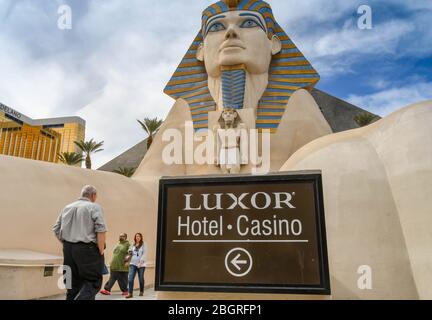 LAS VEGAS, NEVADA, USA - FEBRUARY 2019: People using the entrance to Luxor Hotel on Las Vegas Boulevard from the monorail system Stock Photo