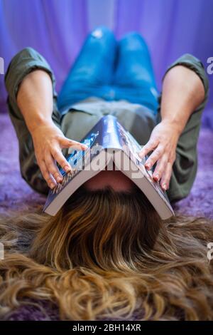 pictures of a woman enjoyed in confined days indoor Stock Photo