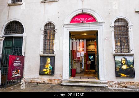 Museo di Leonardo da Vinci, Campo dei Frari, San Polo district, Venice, Italy Stock Photo