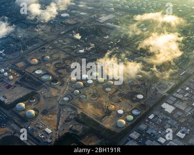 , Refinery equipment and management systems on the factory premises of Chevron and clouds in El Segundo, 20.03.2016, aerial view, USA, California, El Segundo Stock Photo