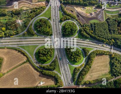 motorway; junction Dortmund-Hafen, A 45 mit Mallinckrodtstrasse, 27.09.2019, Luftbild, Germany, North Rhine-Westphalia, Ruhr Area, Dortmund Stock Photo