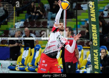 Bruno Rezende 14 Cucine Lube Civitanova During Italian Volleyball Superlega Serie A Season 19 Agsm Forum Verona Italy 01 Jan Stock Photo Alamy