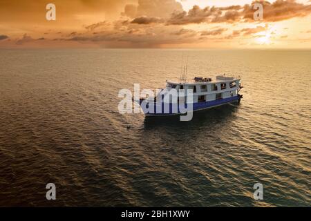 Narayana liveaboard ship, diving ship, Pacific Ocean, Sulu Lake ...